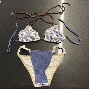Beach Bunny Swimwear Denim Floral Limited Edition Rare Bikini set, M